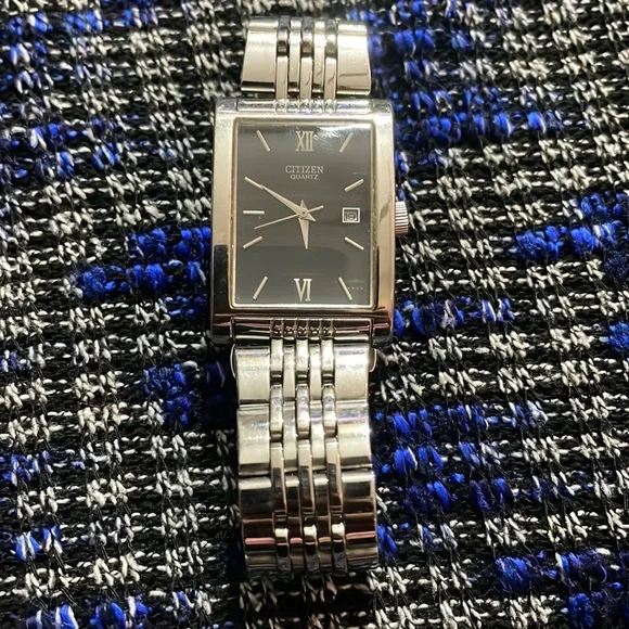 Citizen black dial stainless steel strap watch - Picture 4 of 8